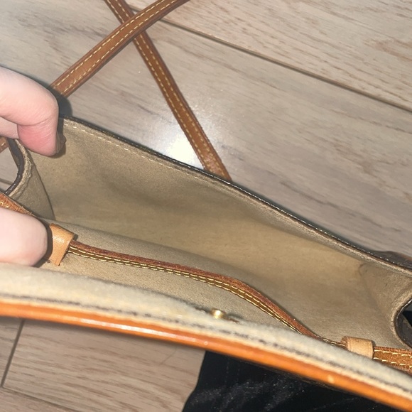 💯authentic Louis Vuitton Pochette PM cross body - Picture 6 of 11